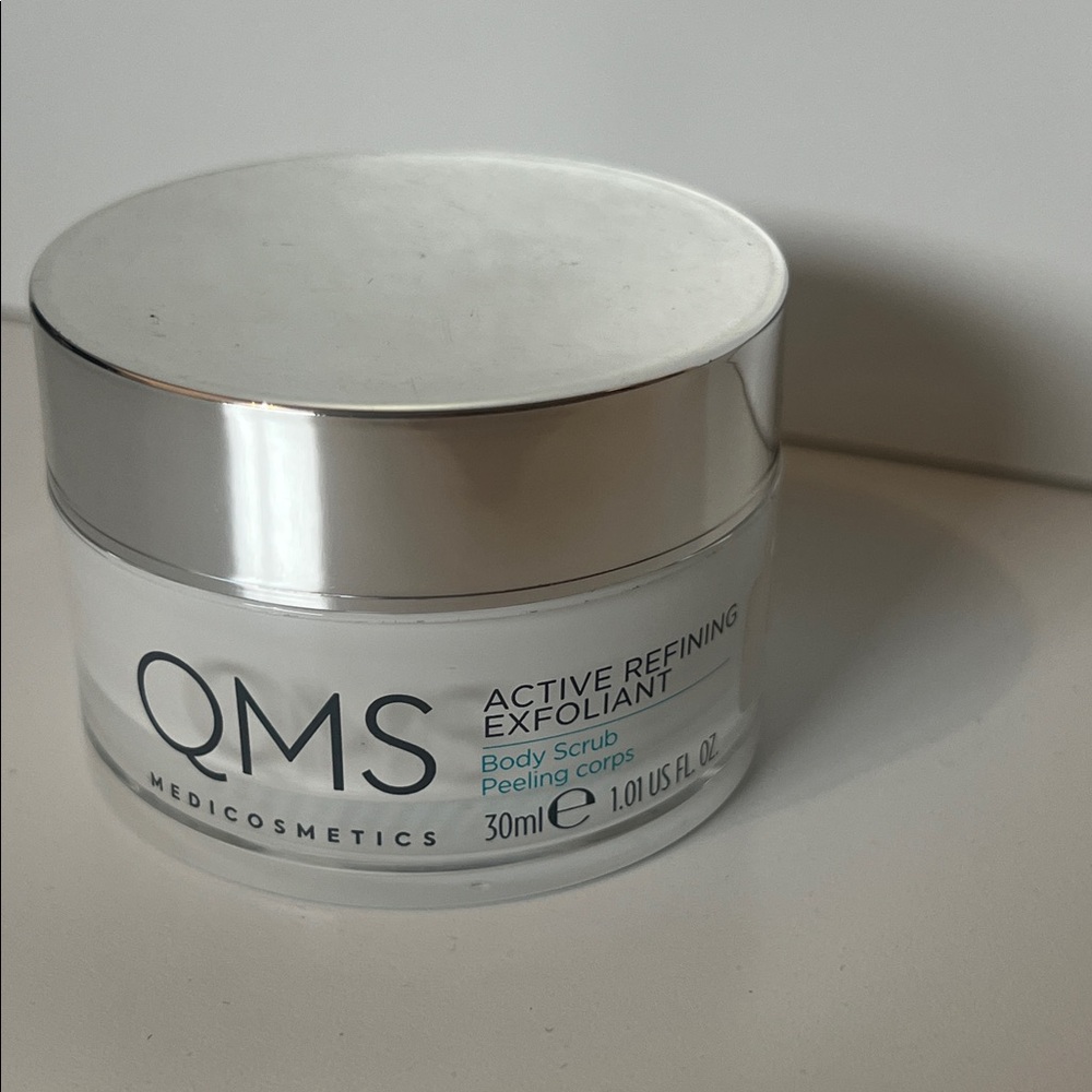 QMS Medicosmetics Active Refining Exfoliant Body Scrub,  1.01 oz // NEW NO BOX